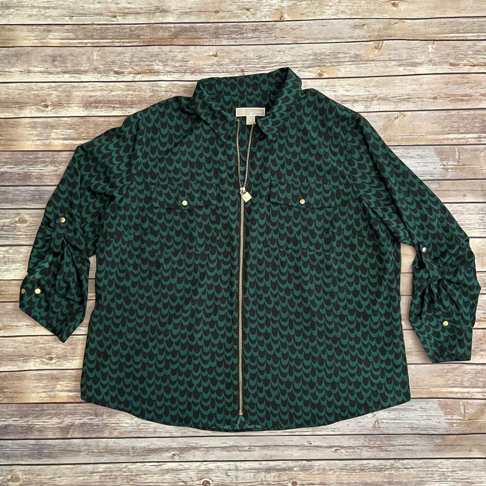 Michael Kors Wavy Scallop Lock Top